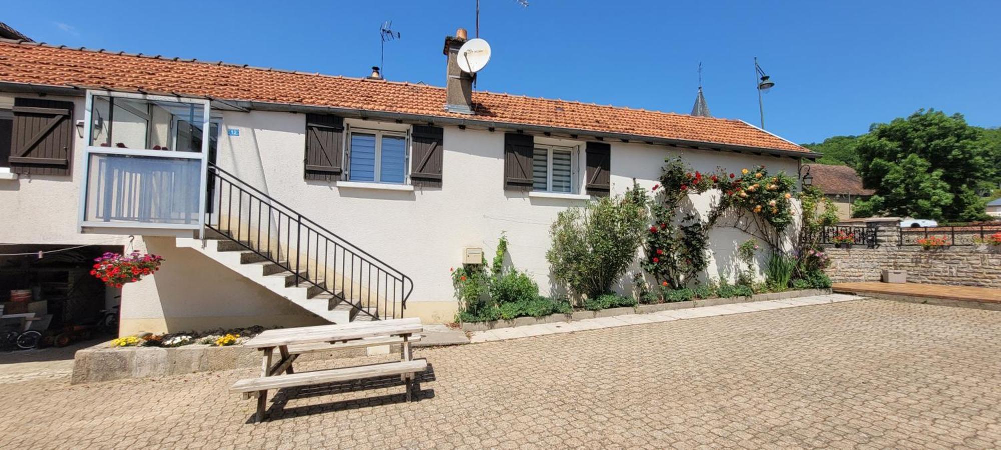 La Maison De L'Abeille De Percey Longeau-Percey エクステリア 写真